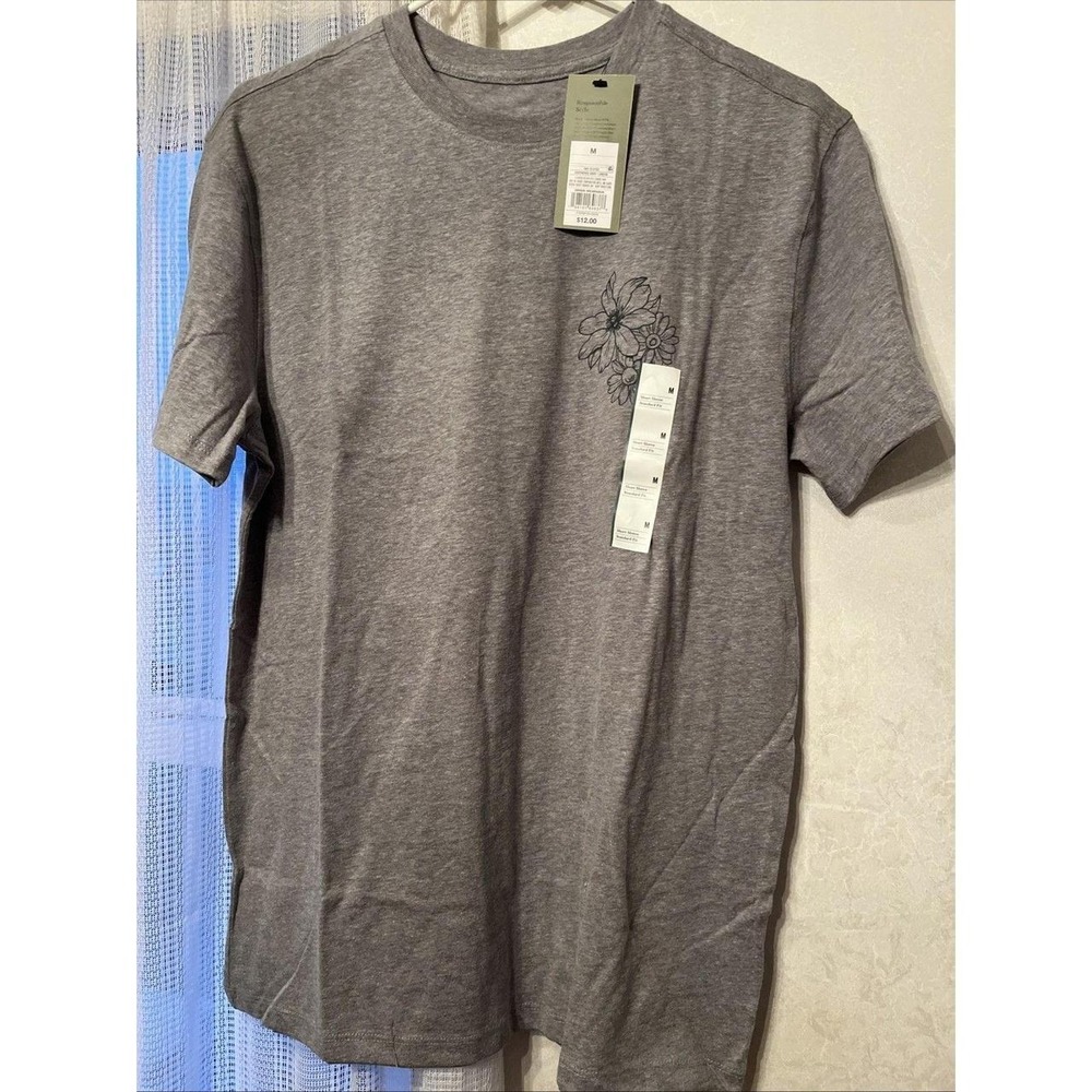 Womans size medium flower shirt